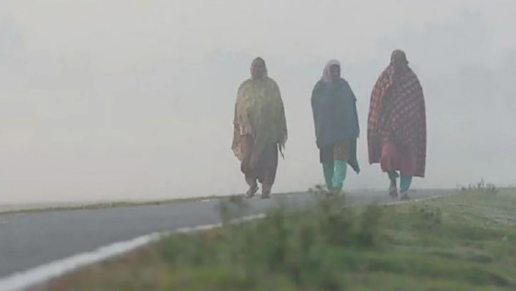 শীতের তীব্রতায় বিপর্যস্ত সিরাজগঞ্জের জনজীবন